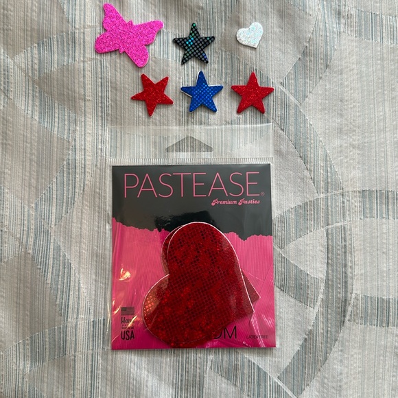 NWT Valentines Day heart nipple pasties + body stickers - Picture 1 of 5